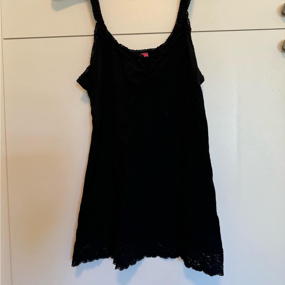 Charlotte Tarantola Lacey Black T-Shirt Cami Size L